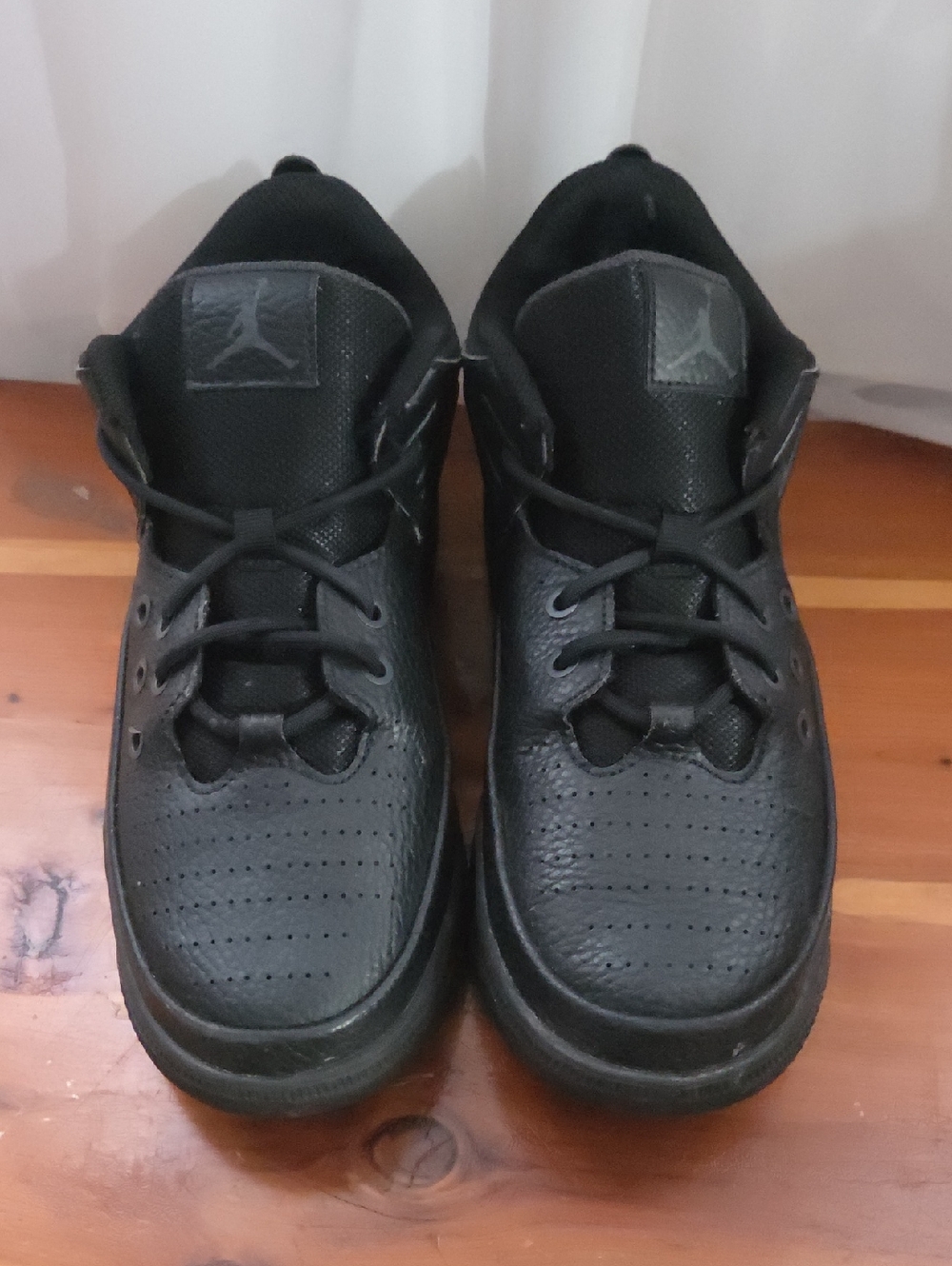 Air Jordan Sneakers, Y 6